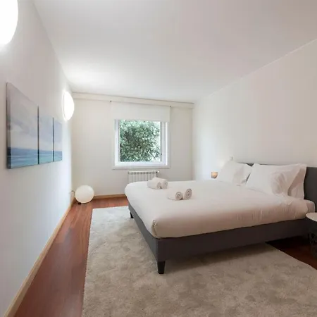 Lovelystay - Oporto Beach With 2 Free Parking Spots *