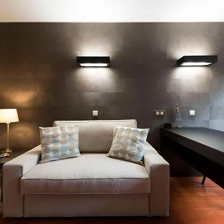 Lovelystay - Oporto Beach With 2 Free Parking Spots Apartment *